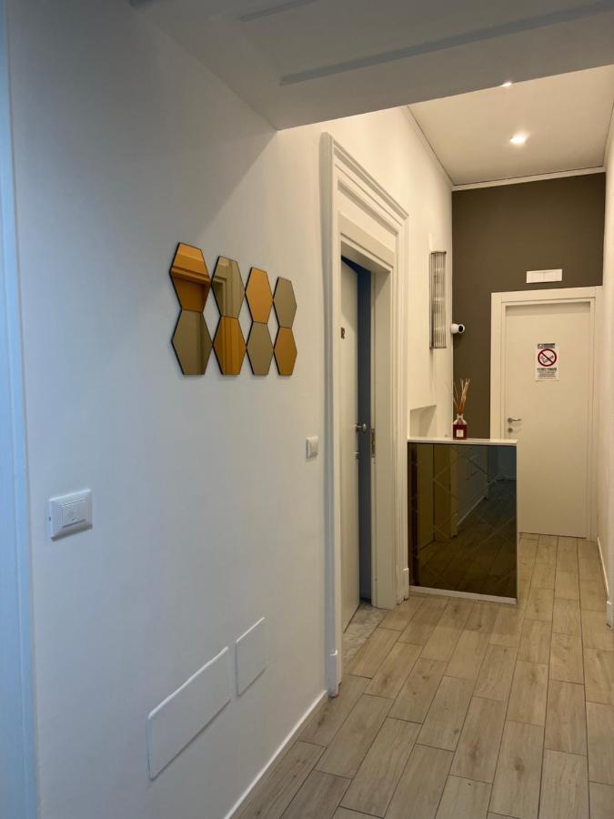 La Piazza Suite Nápoly Kültér fotó