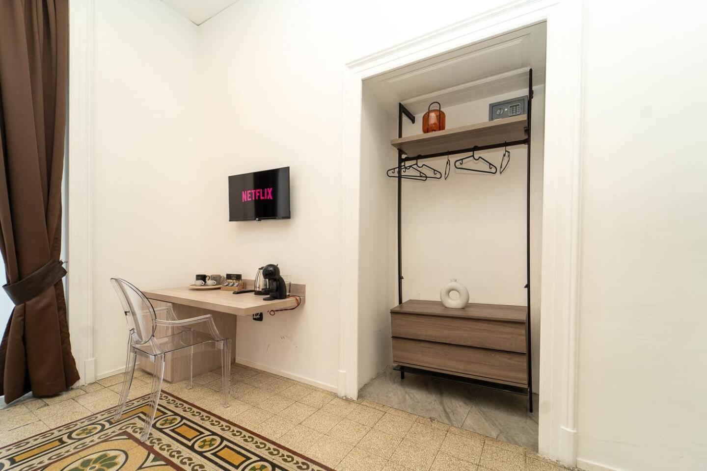 La Piazza Suite Nápoly Kültér fotó
