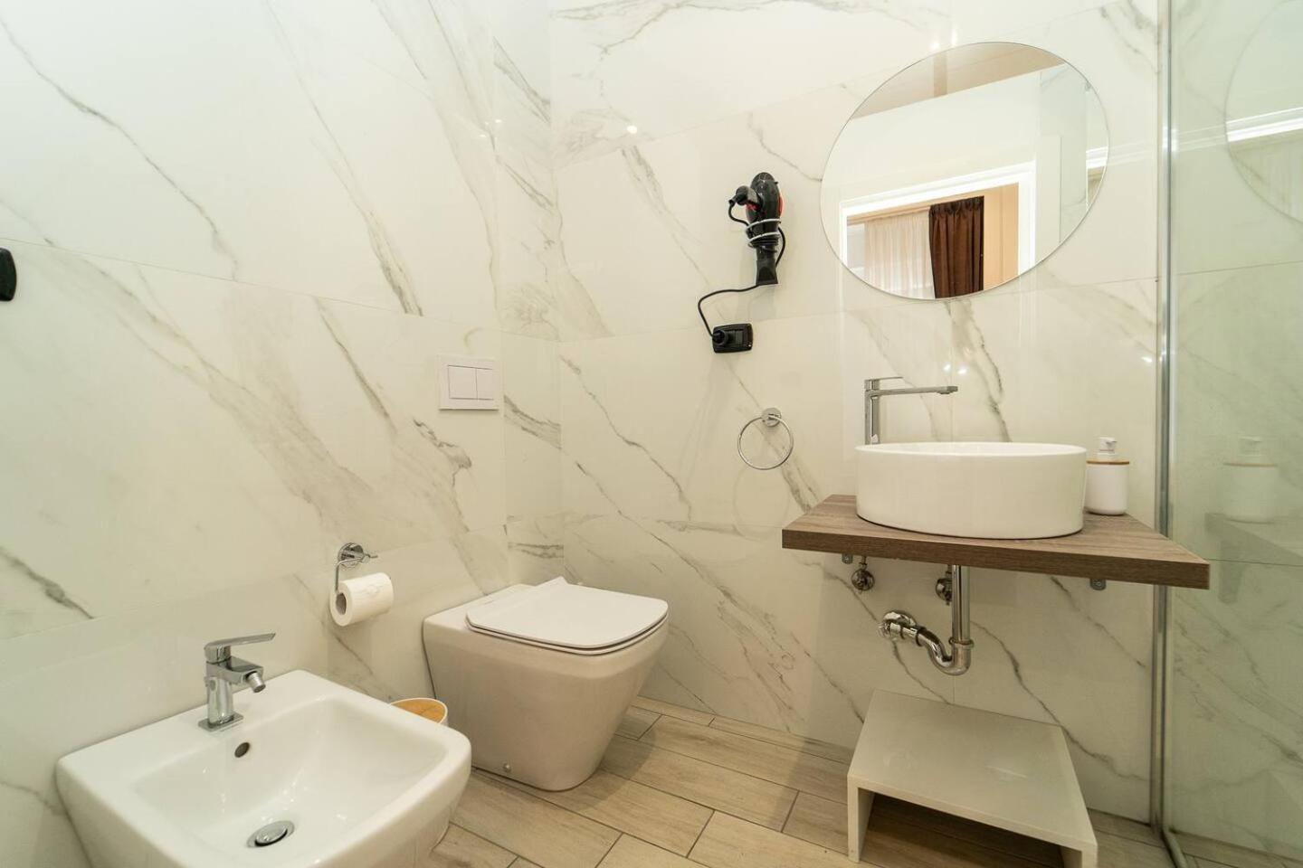 La Piazza Suite Nápoly Kültér fotó
