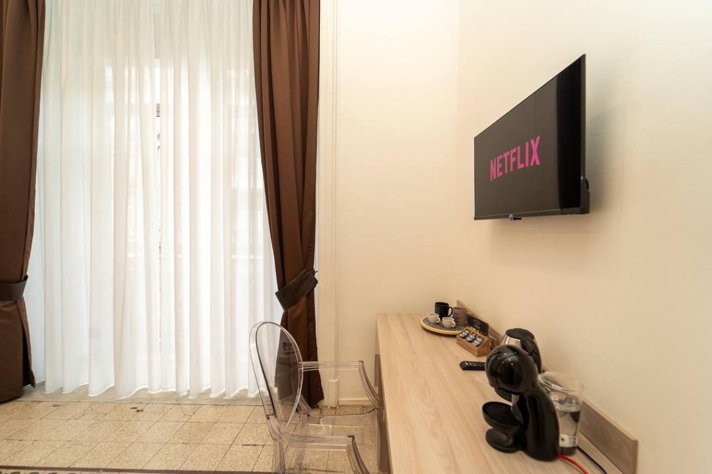 La Piazza Suite Nápoly Kültér fotó