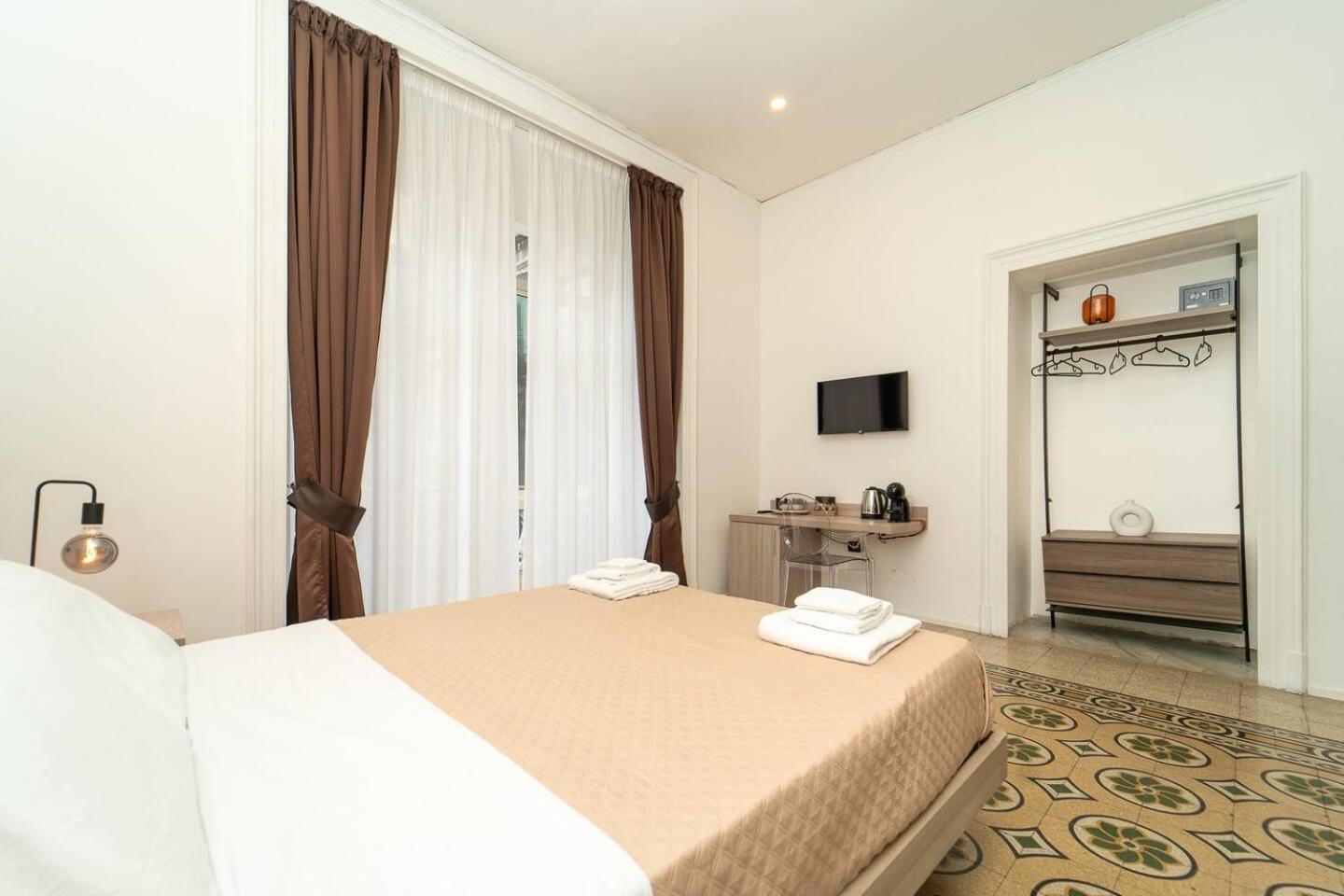 La Piazza Suite Nápoly Kültér fotó