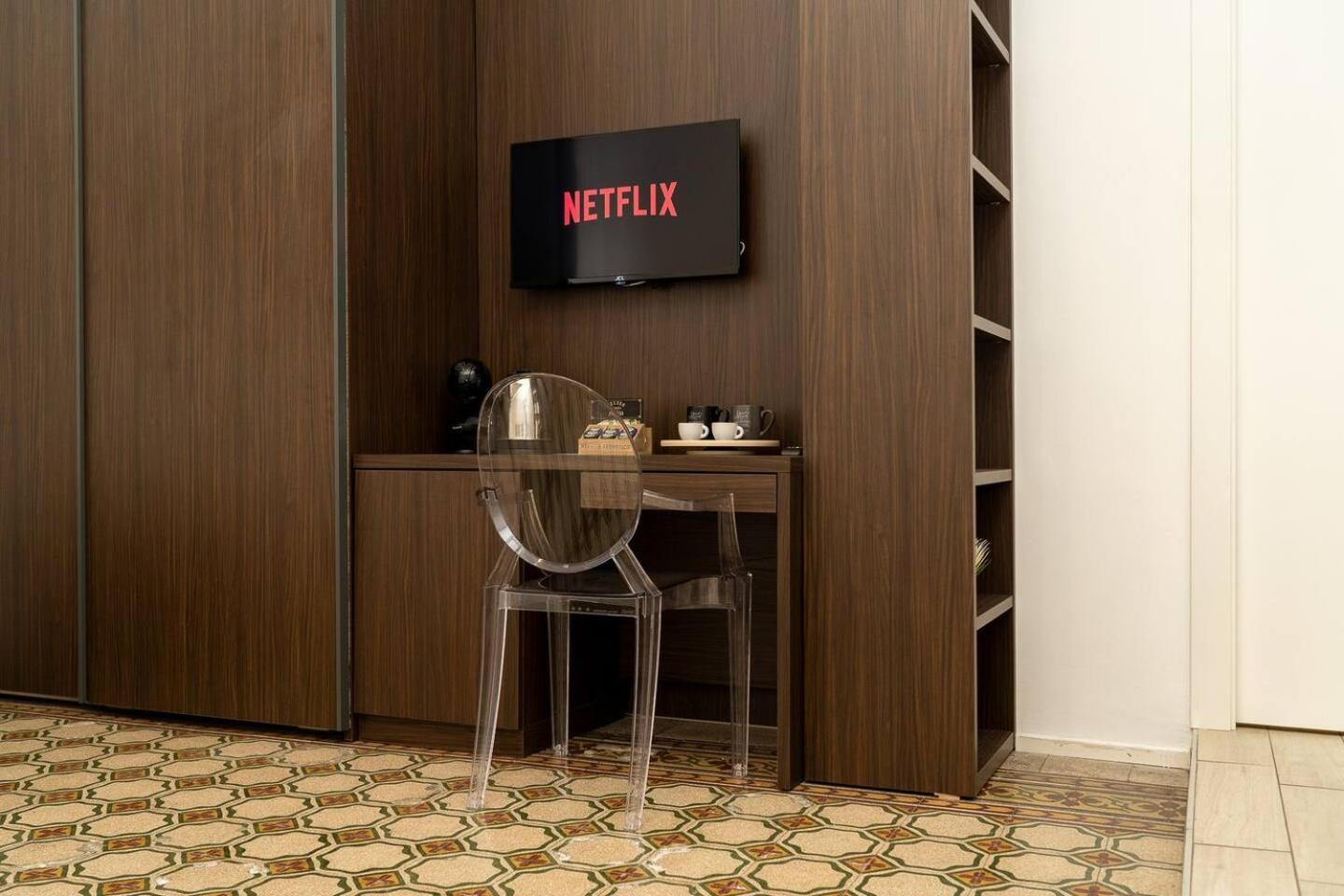 La Piazza Suite Nápoly Kültér fotó